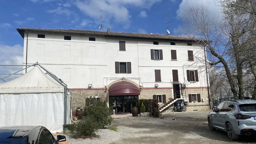 Leonard Gilbert-Wines_Osteria Chilometro Zero_Massenzatico_review