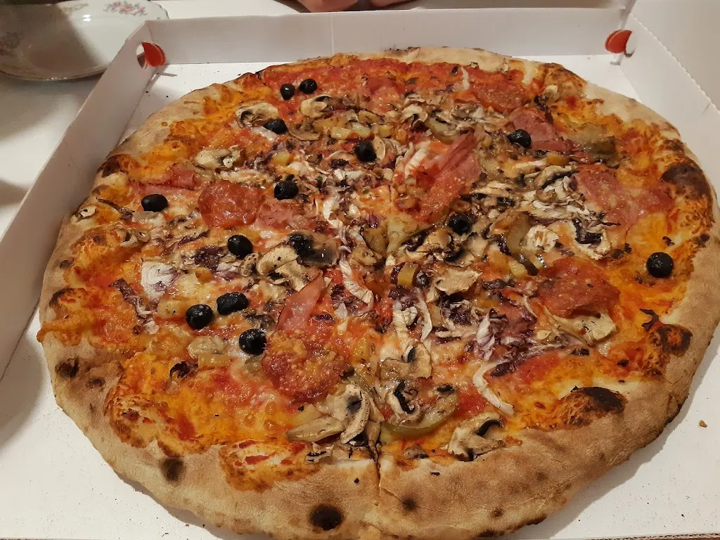 Menu_Pizzeria Mamma Mia_Massa Fiscaglia_image_5