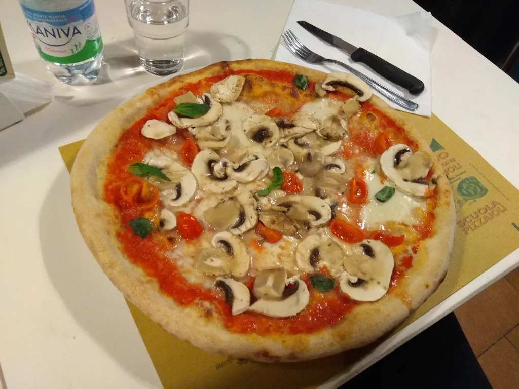 rosaria greco_Melamangio_Medicina-Buda_review