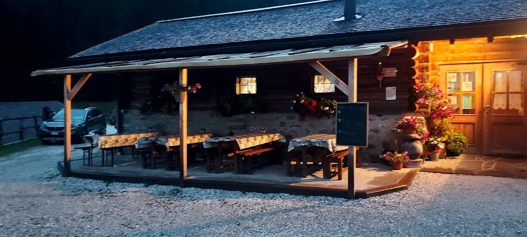 Agritur Malga Lozen_Mezzano_slider_image_3