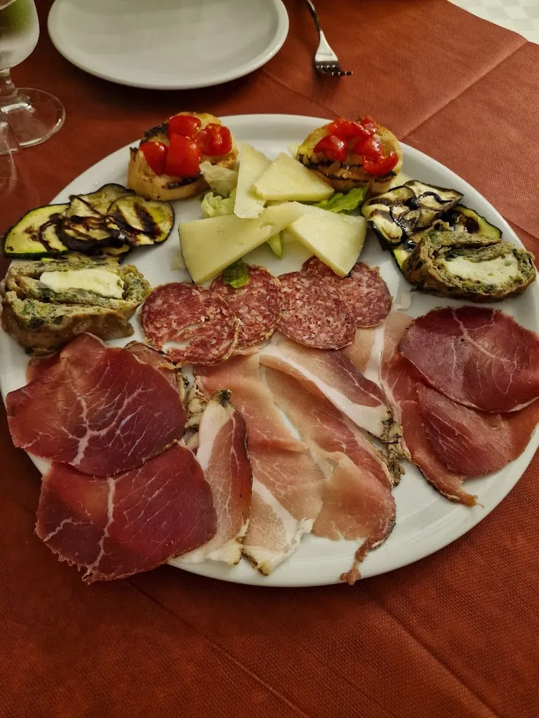 Menu_La locanda di Lilla_Pescasseroli_immagine_1