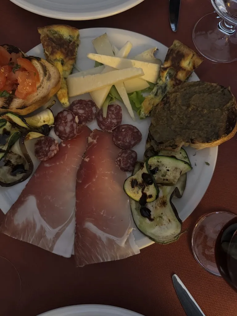 claudia minopoli_La locanda di Lilla_Pescasseroli_recensione