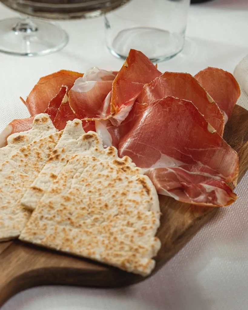 Ristorante Romanzo_Migliarina_slider_image_2