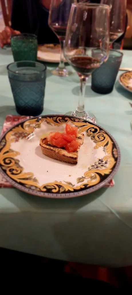 Suzanne Wood_La Tana Del Lupo Ristorante Pizzeria_Pescasseroli_recensione