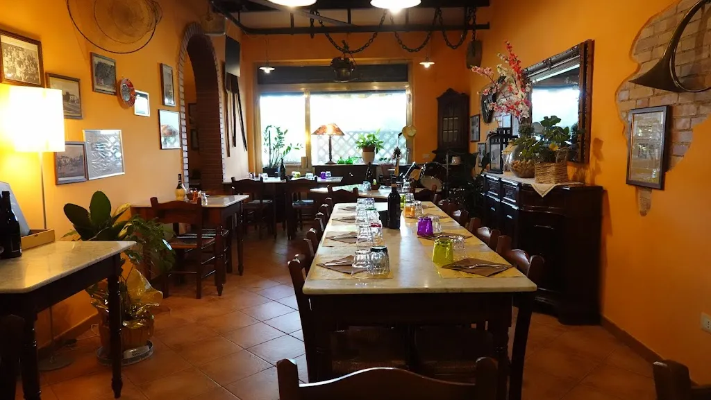 Osteria Del Vecchio Pino_Migliarino_slider_image_1