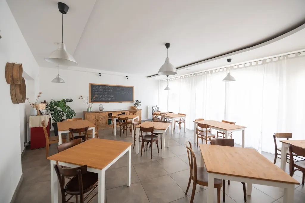 Trattoria resiliente restaurant in Meldola