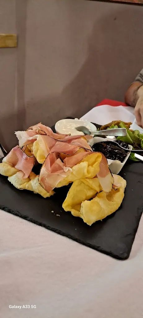 Cristina Carrabino_Osteria I Tre Faggi -Vineria_Meldola_recensione