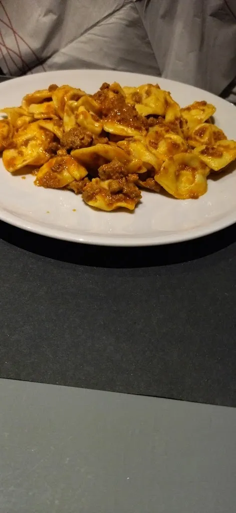 Marco Zuccherelli_La Faina_Meldola_review