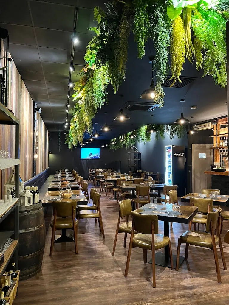 Fabrika - Birreria Con Cucina_Mirandola_slider_image_1