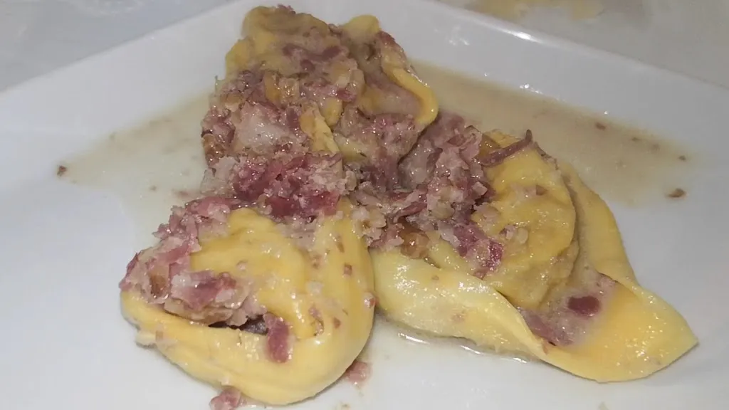 Osteria del Tortellino_Mirandola_slider_image_2
