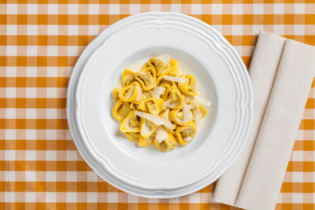 Osteria del Tortellino_Mirandola_slider_image_3