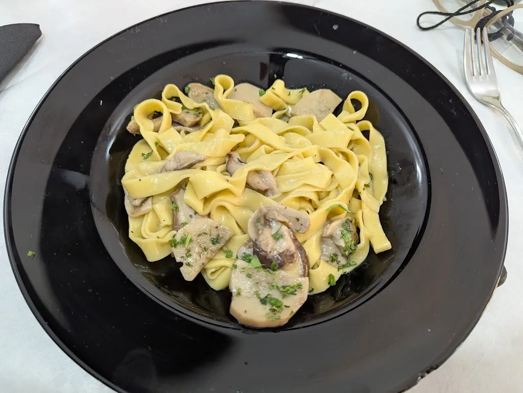 Franca Casadei_La Cantina Dei Conti_Modigliana_review