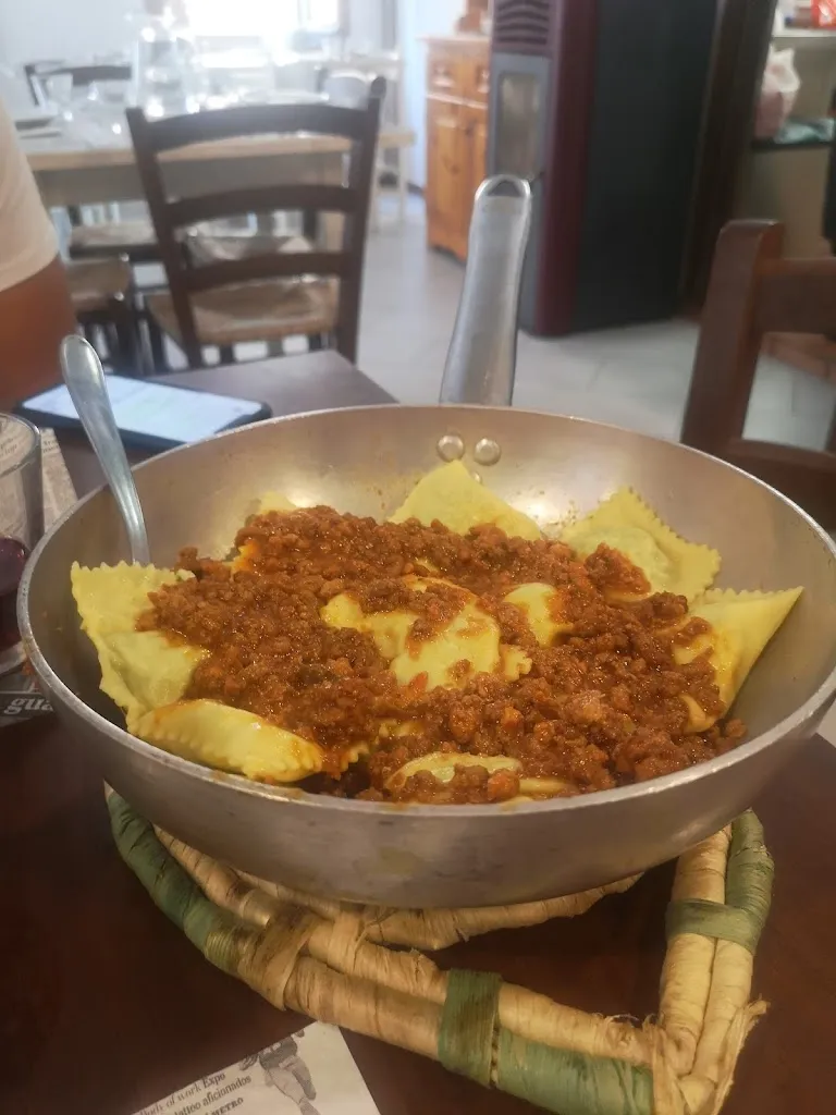 Maiolo Patrizia_Osteria Trattoria Bar Le Loggette_Molino del Pallone_recensione