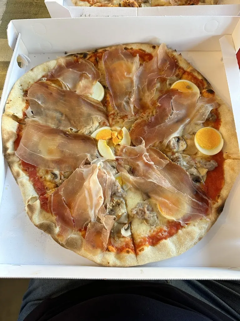 Daniel Voss_La Grande Gioia Di Antonioli Graziano E Rosu Georgeta S.n.c._Mondaino_review