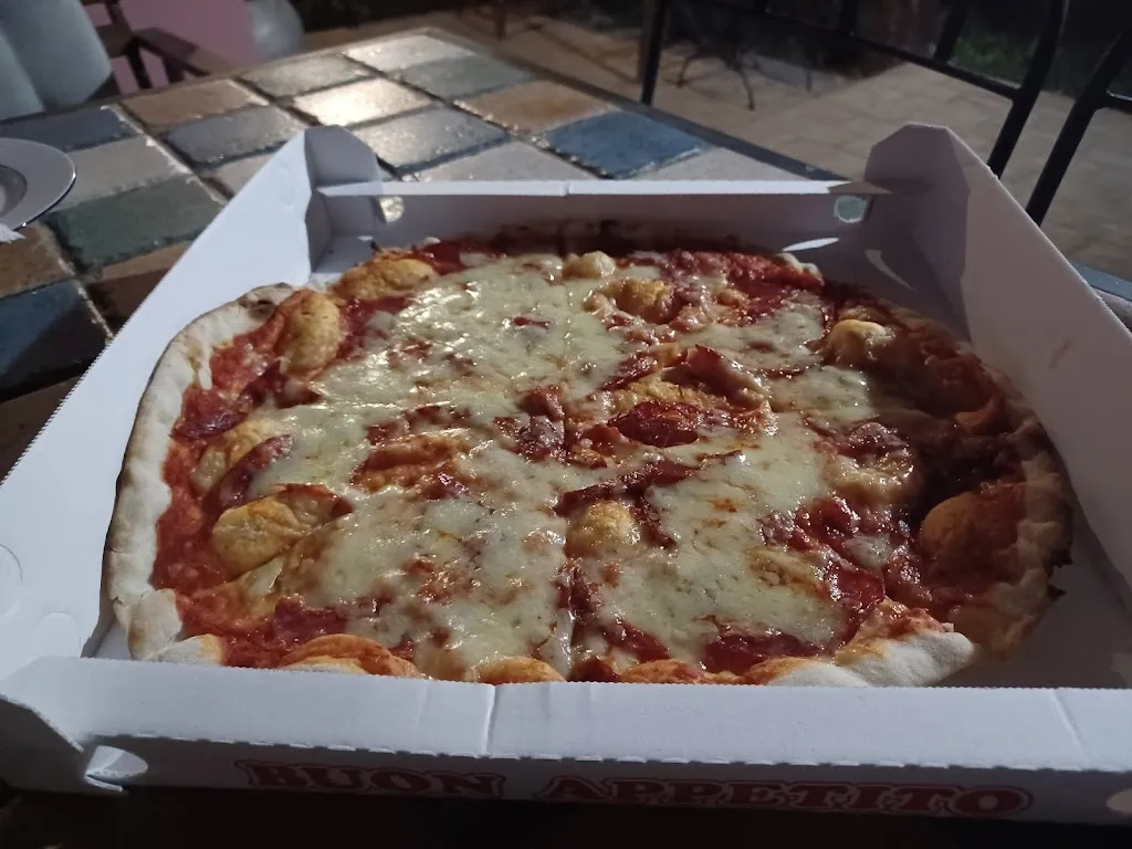 La Grande Gioia Di Antonioli Graziano E Rosu Georgeta S.n.c._Mondaino_slider_image_2