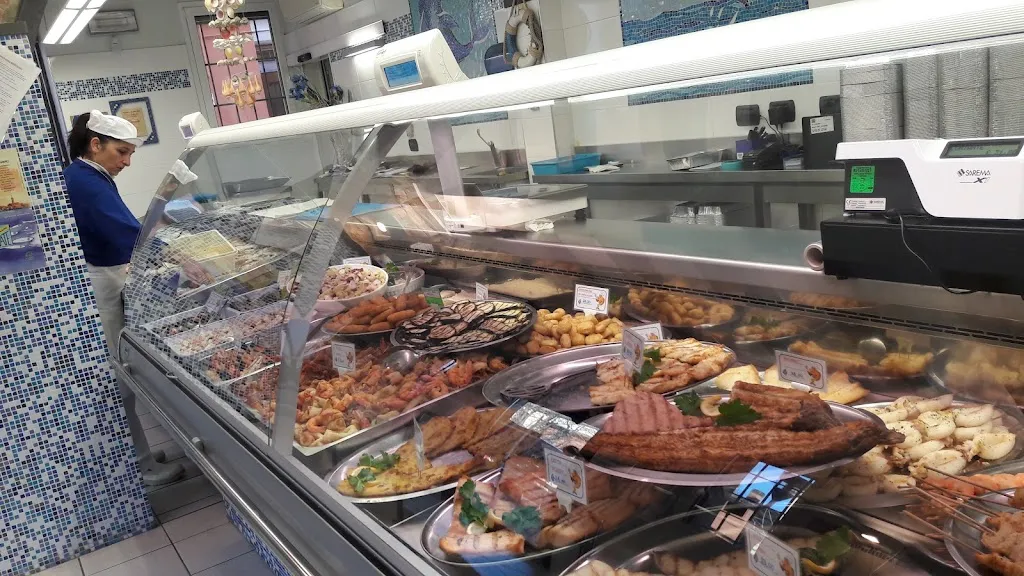 Pescheria L' Acquario_Molinella_slider_image_2