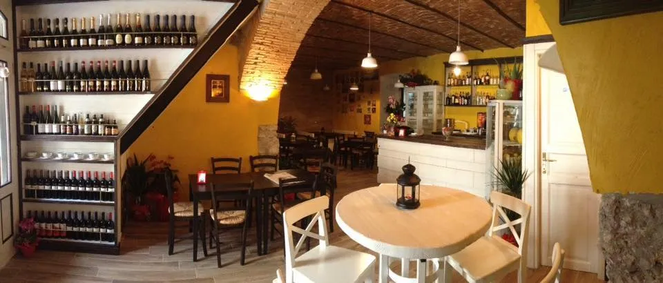 Enoteca Da Barcone_Pescasseroli_slider_image_1