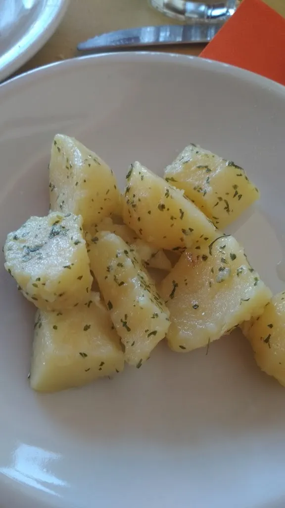 Davide Lari_Trattoria Pizzeria Scaricalasino_Monghidoro_recensione