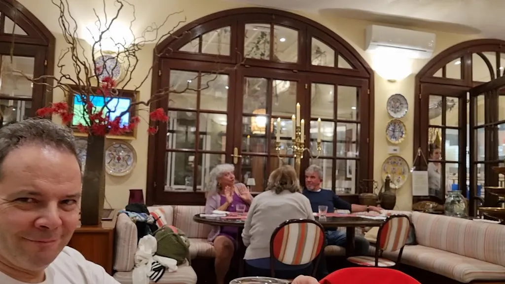 Ristorante La Grotta della Giamaica_Monte Colombo_slider_image_2