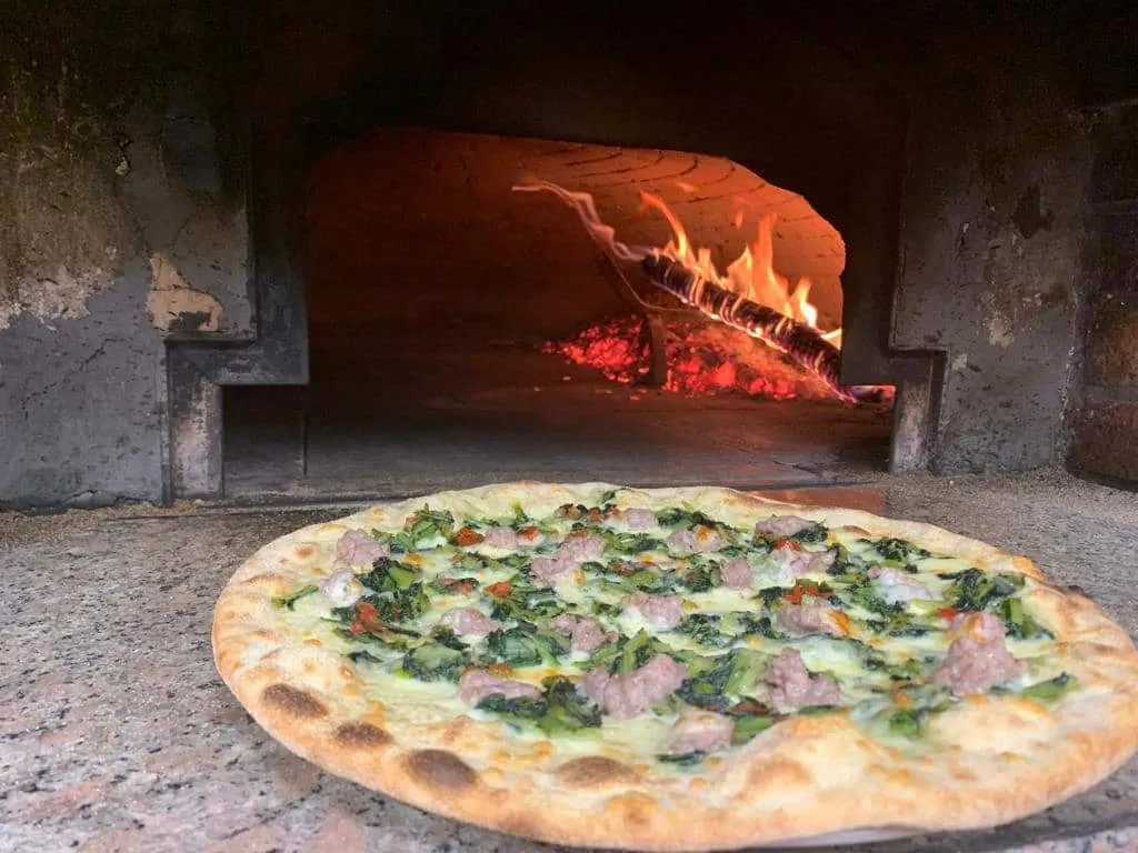 Ristorante La Grotta della Giamaica_Monte Colombo_slider_image_3