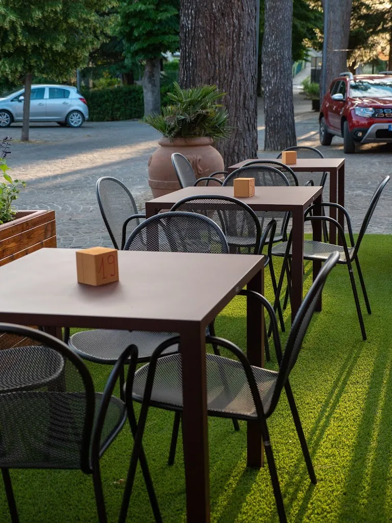 Don Matteo - Il tempio della pizza a Montescudo Monte Colombo restaurant in Monte Colombo