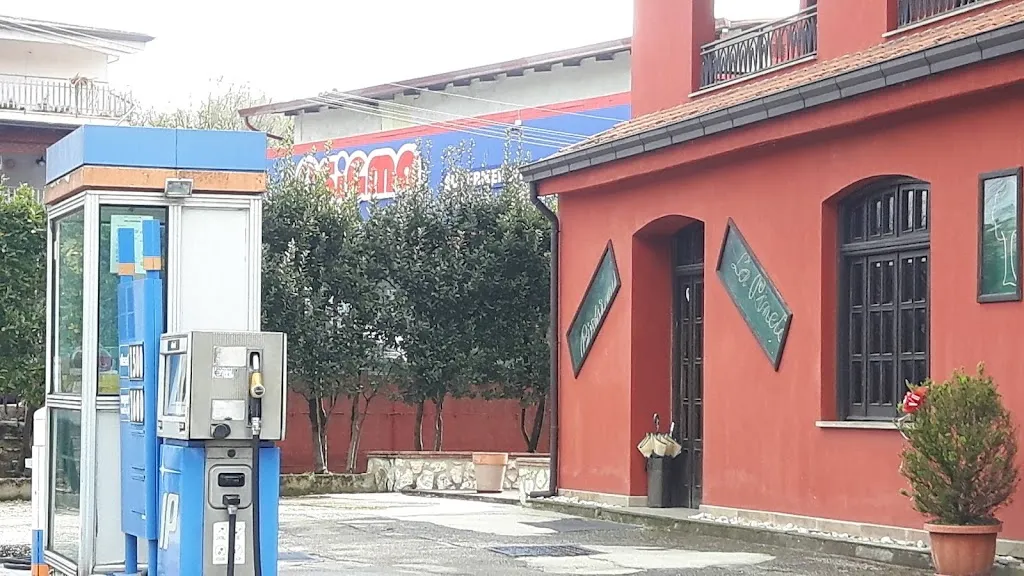 Ristorante Pizzeria "La Pineta" restaurant in Monte San Giovanni