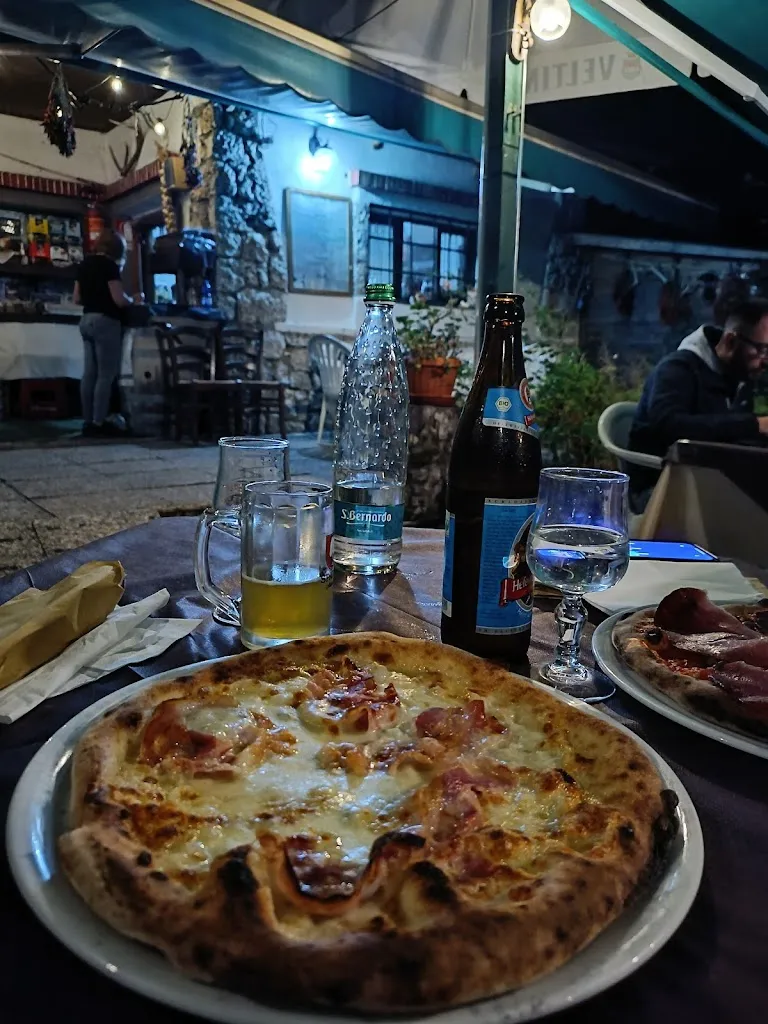 Luke D'Addiego_Pizzeria 