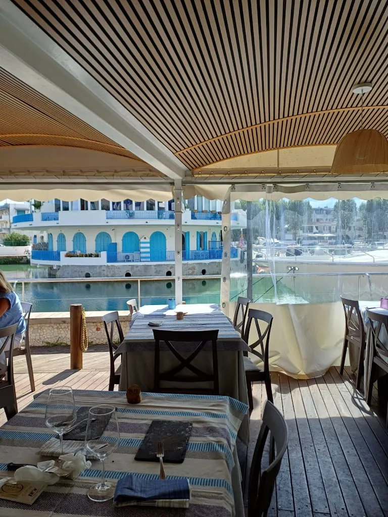 Ristorante Pizzeria Osteria Del Porto_Misano Adriatico_slider_image_3