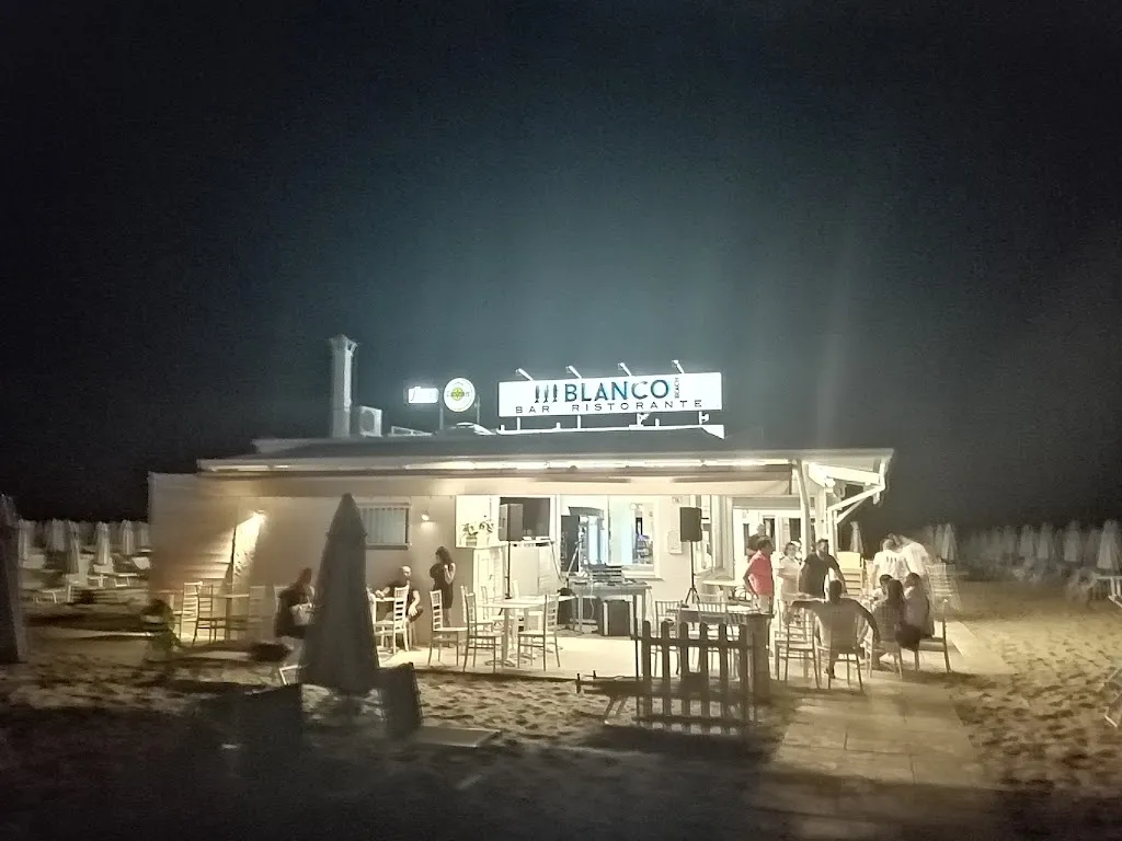 Attilone lo sciamano_Bianco Beach Misano_Misano Adriatico_review