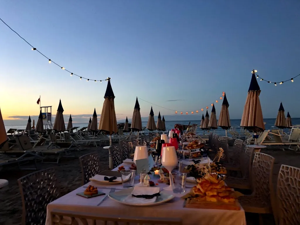 With Love Restaurant & Bar_Misano Adriatico_slider_image_1