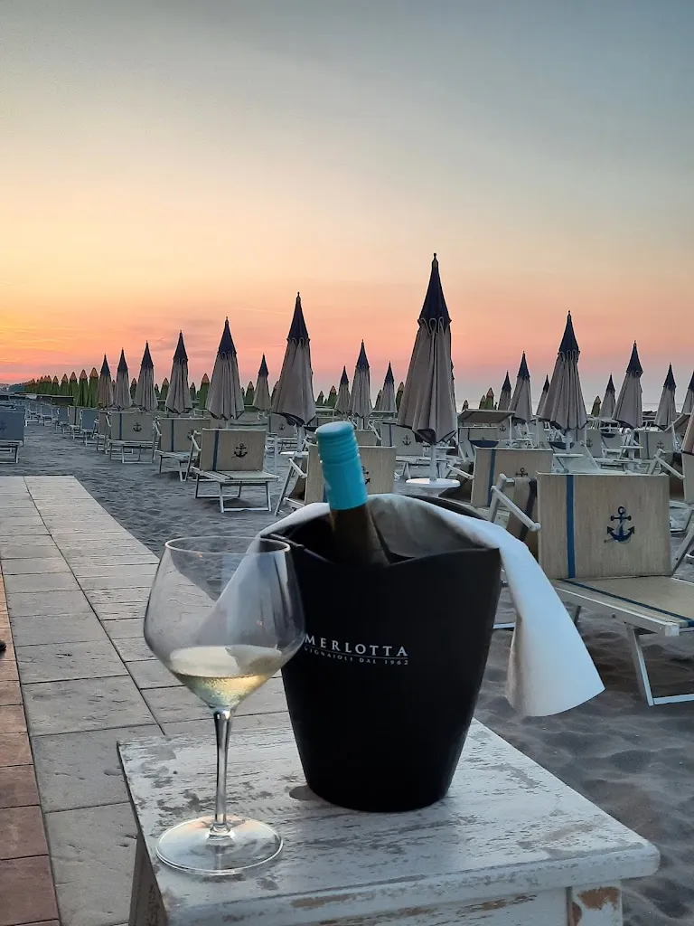 With Love Restaurant & Bar_Misano Adriatico_slider_image_3