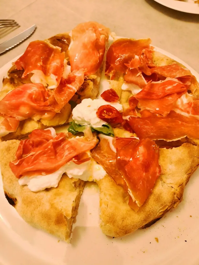 Angel Lee_Pizzeria Al Colle_Misano Adriatico_review