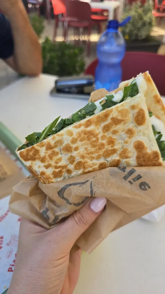 Armela Corbaxhi_Piadina Millevoglie_Misano Adriatico_review