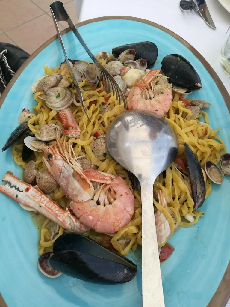 Luca Vitali_Ristorante di pesce Riccione Gambero Pazzo_Misano Adriatico_review
