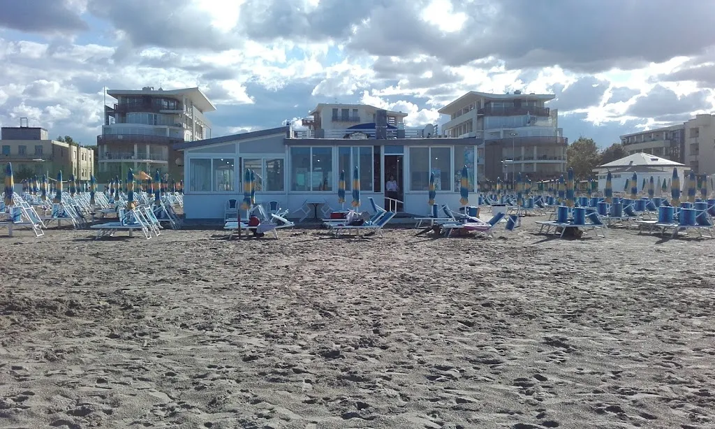 Bar Restaurant Capri_Misano Adriatico_slider_image_2