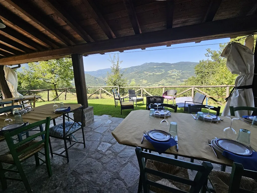 Trattoria La Pozza restaurant in Montecreto