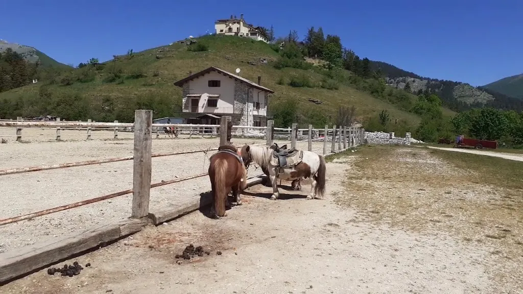 Farm holiday Vallecupa_Pescasseroli_slider_image_2
