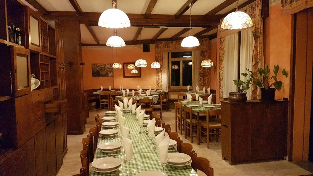 Al Focolare restaurant in Montecreto