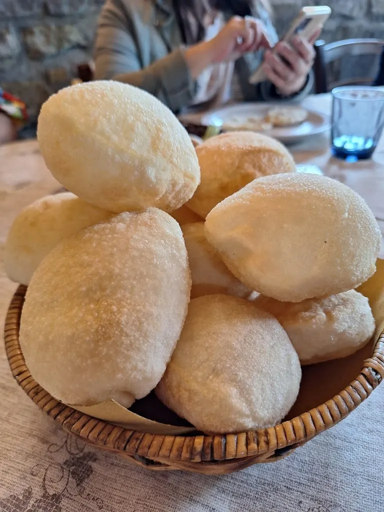 Trattoria Il Viandante_Montefiorino_slider_image_2