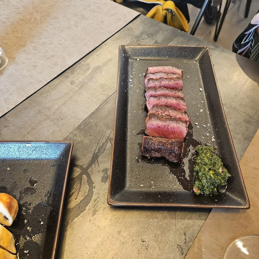 Michela Serri_Le Boucher Braceria Macelleria Gastronomia_Montefiorino_review