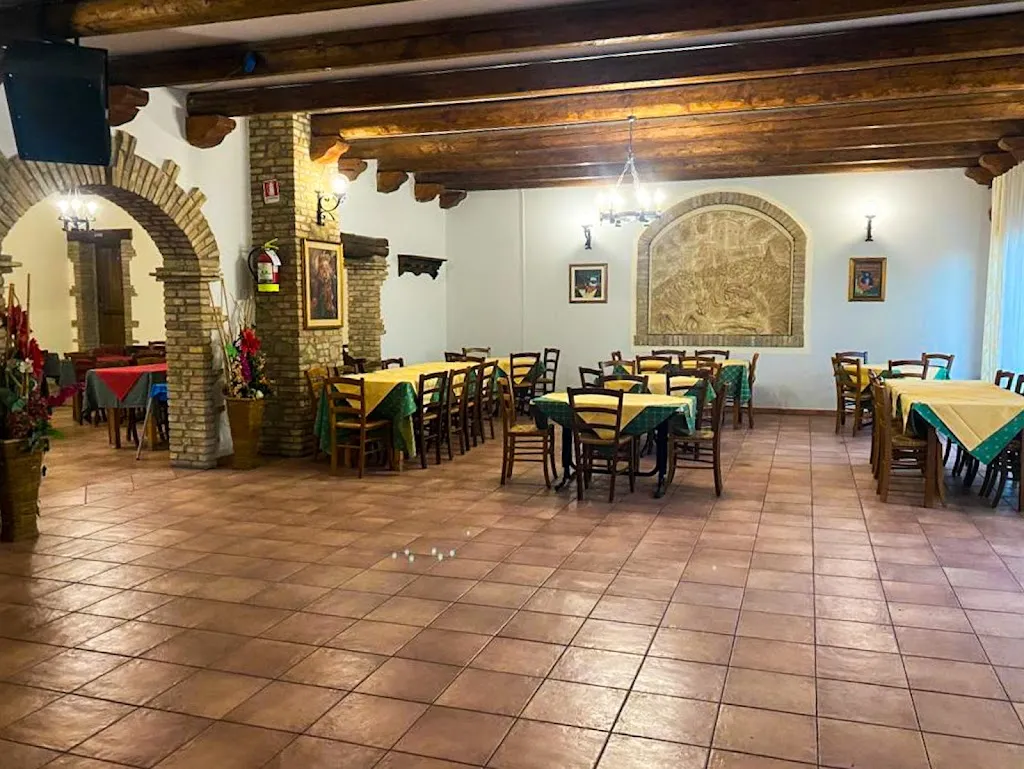 De’Nir_Montefiore Conca_slider_image_1