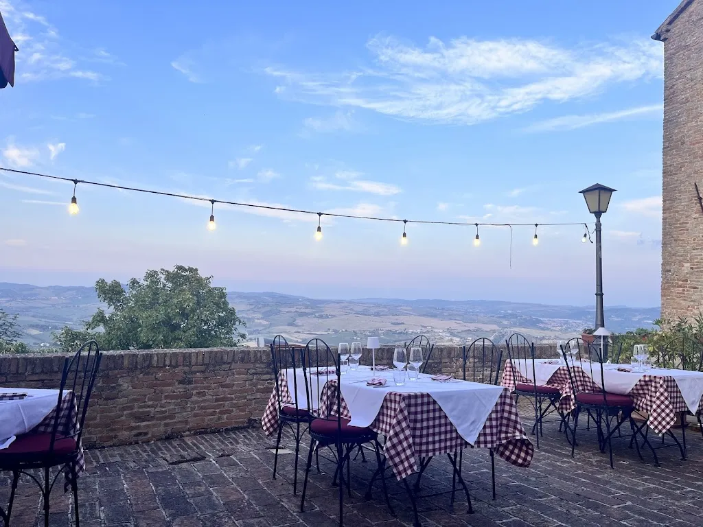 Osteria dell'Accademia, Castello di Montegridolfo_Montegridolfo_slider_image_3