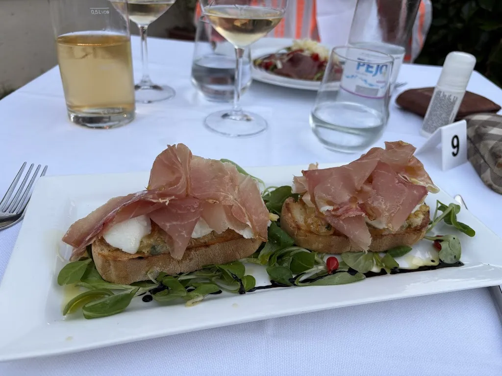 Aceto DiVino Ristorante Pizzeria_Montegridolfo_slider_image_2