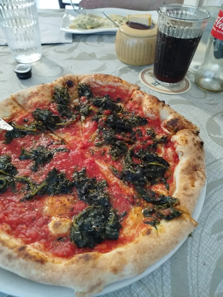 Pizzeria trattoria Zio Pasquale e company_Montecchio Emilia_slider_image_2