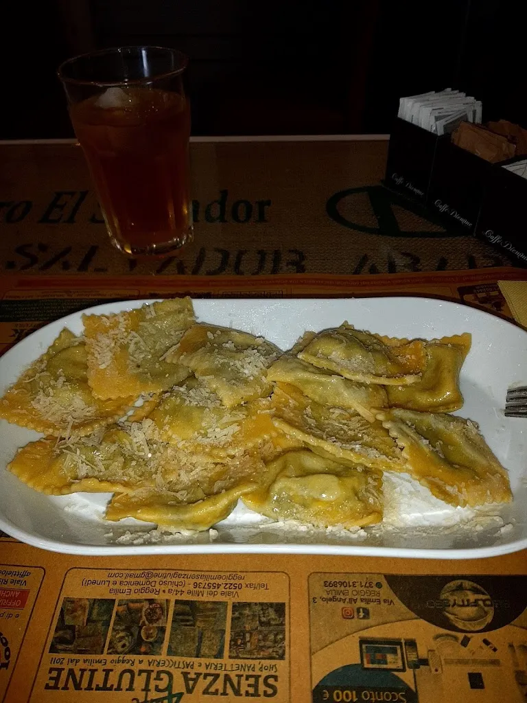 Menu_Bar Living_Montecchio Emilia_immagine_7