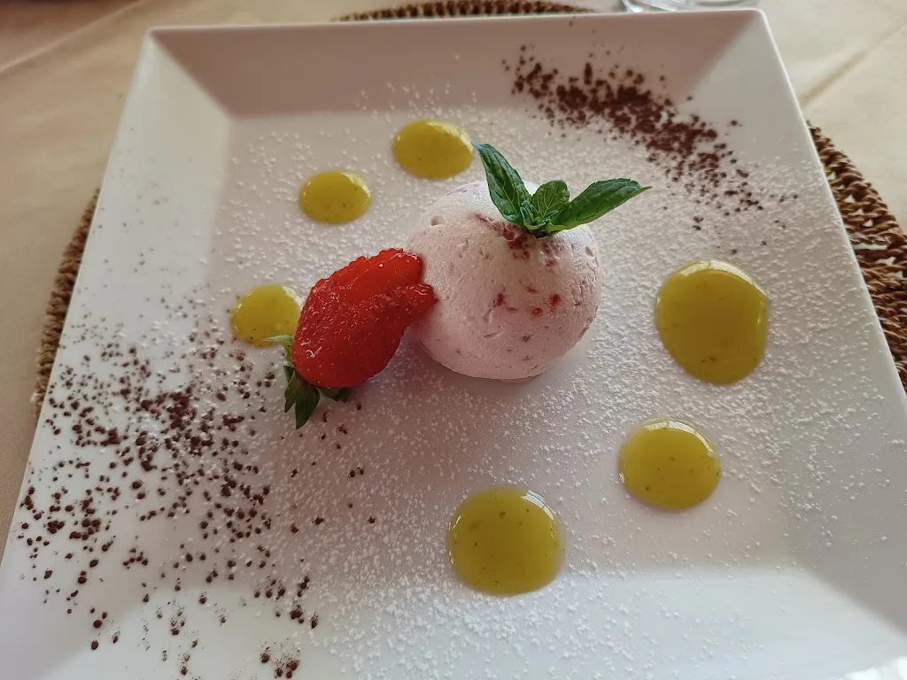 Roberto Canovi_La Terrazza_Montese_review