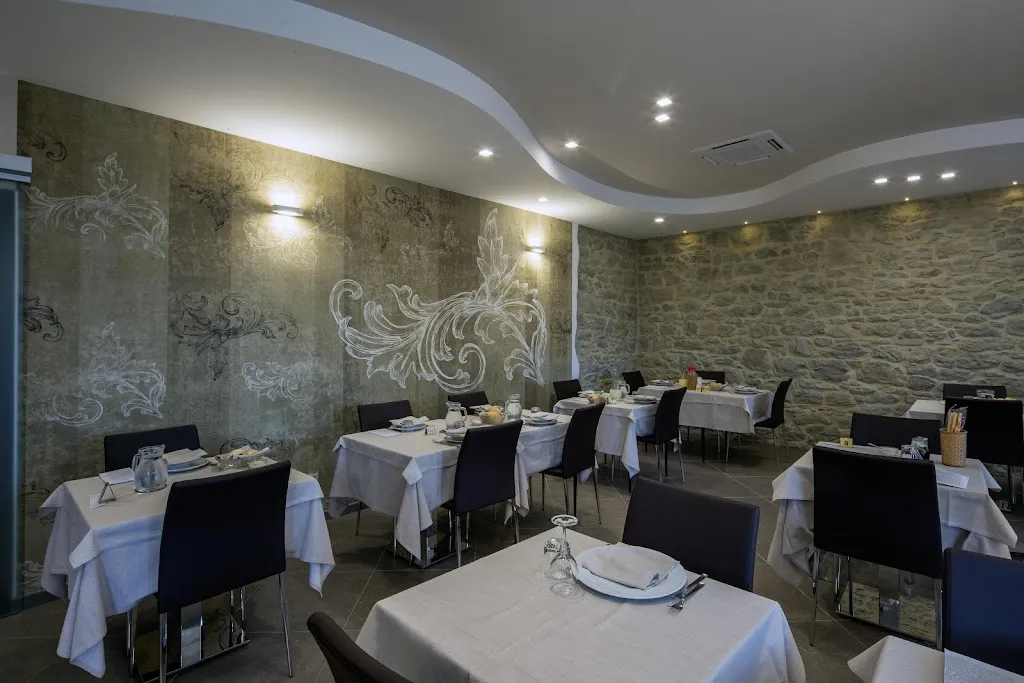 Hotel Ristorante Belvedere restaurant in Montese