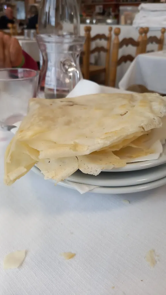 Manila Bassini_Pizzeria Bar Sport_Montese_review