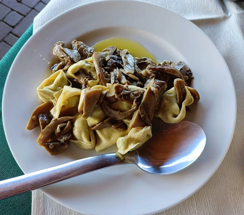 Mauro Bavutti_Agriturismo Le Casellacce_Montese_review