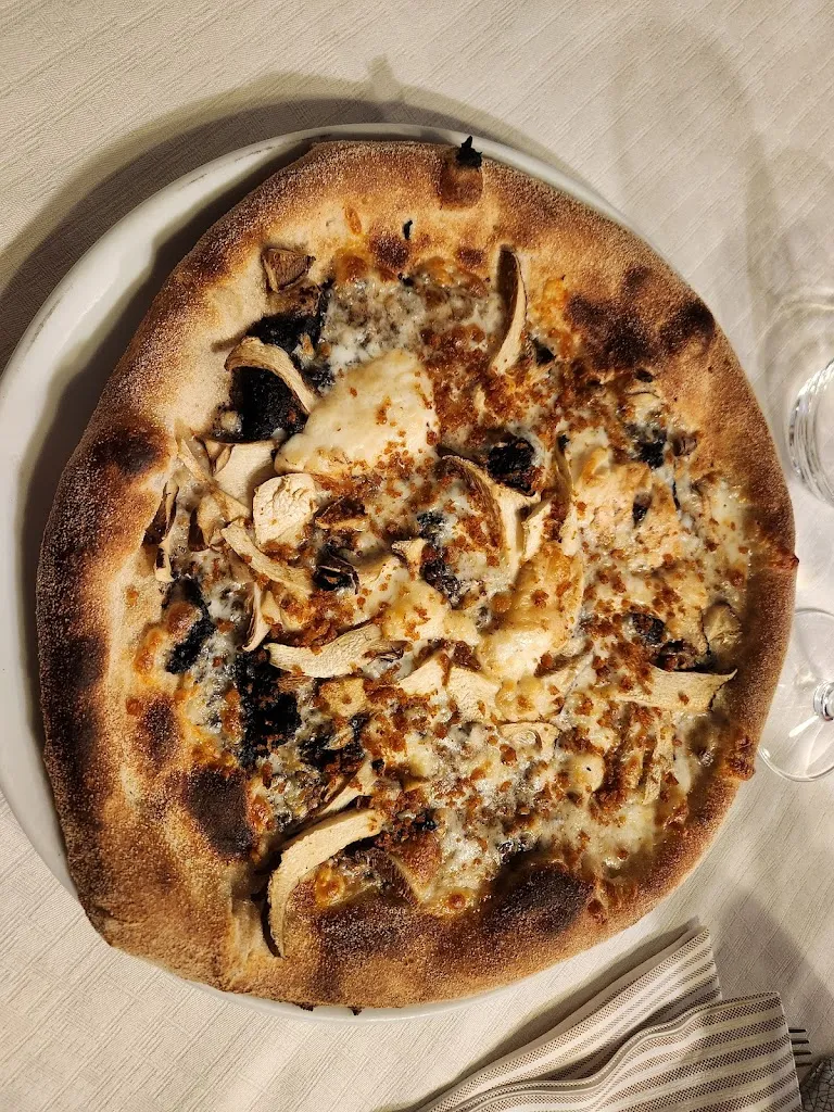 La vecchia scuola_Montese_slider_image_3